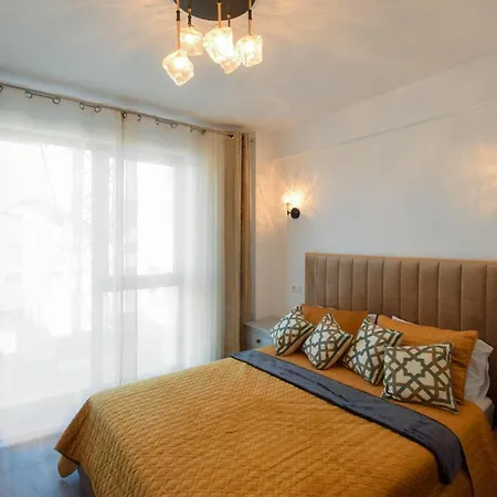 Апартаменты Spacious 3-room - Long-term