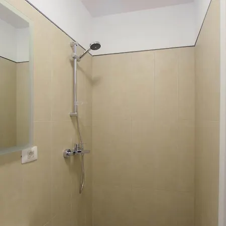 Digital Nomad 2br - Long-term