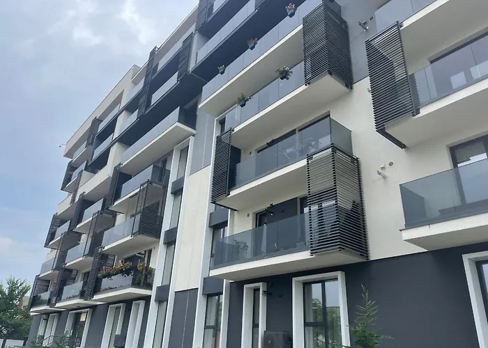 Spacious 3-room - Long-term Bucharest