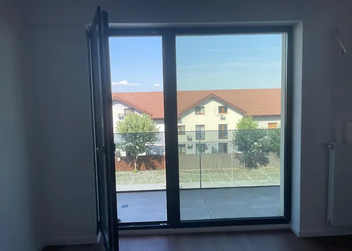 Spacious 3-room - Long-term Apartment